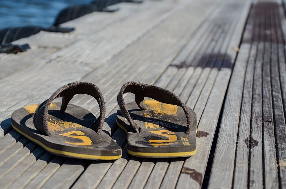flip flop, run, beach, water, sea, ocean, fun, nature, happy HD wallpaper