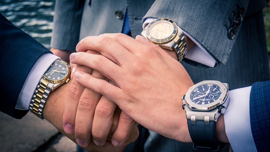 Men's Business Watches: Best Timepieces to Wear to the Office | Stories |  Harrods US
