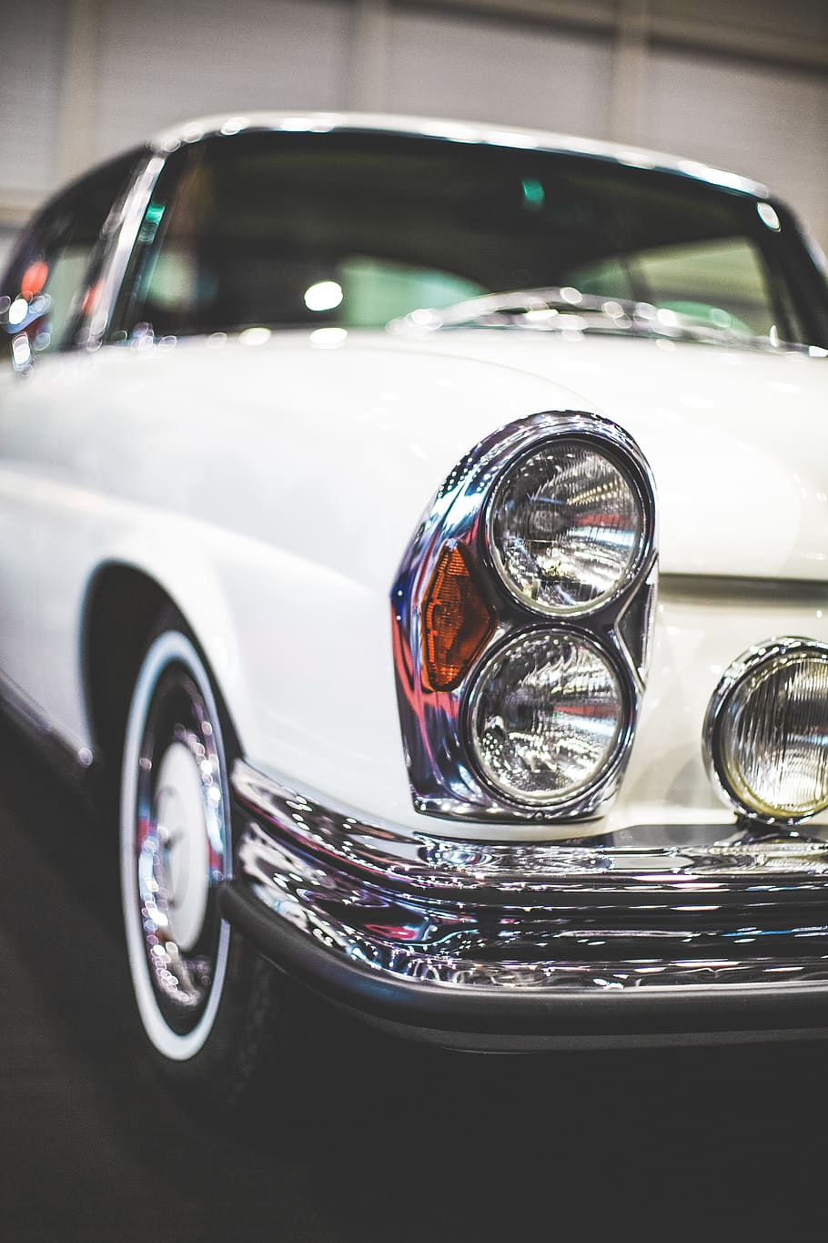 parked white vehicle, automobile, car, transportation, wheel HD wallpaper