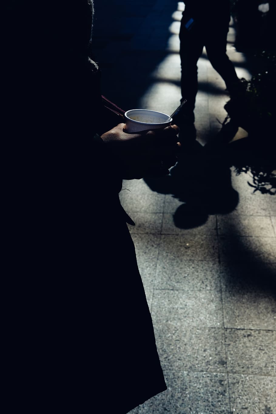 finger, person, human, light, hand, shadow, street photograpy HD wallpaper
