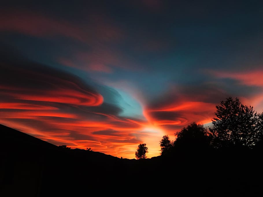 sky, cloud, tree, sunset, sunrise, red, orange, glow, blue HD wallpaper