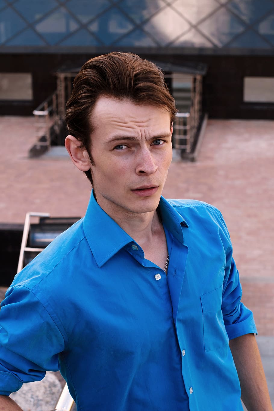 man in blue dress shirt at daytime, person, human, people, russia, HD wallpaper