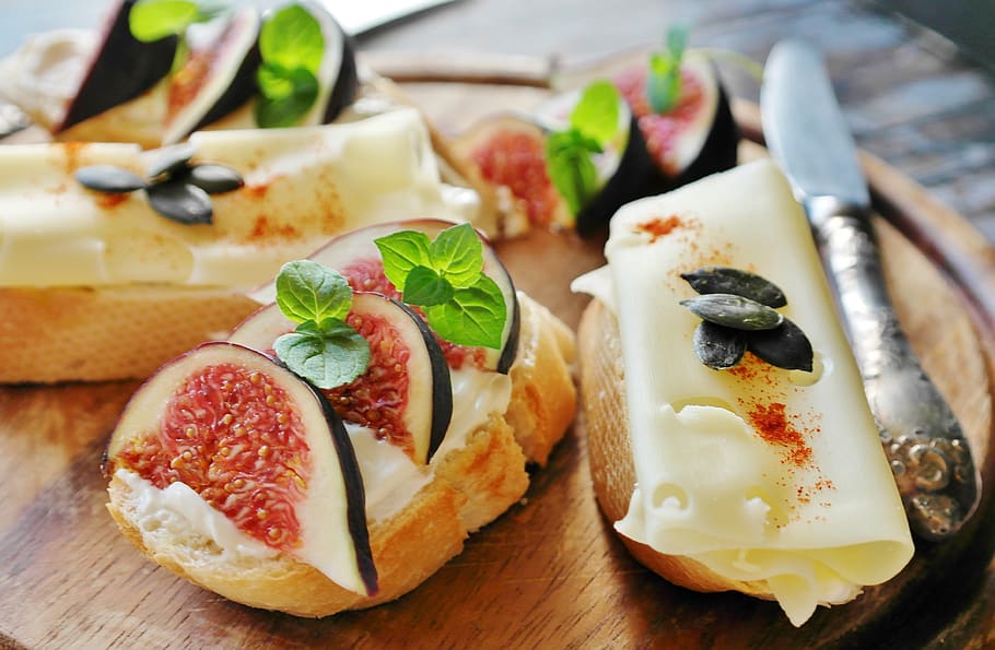 fig, cheese, bread, baguette, eat, healthy, food, goat cheese HD wallpaper