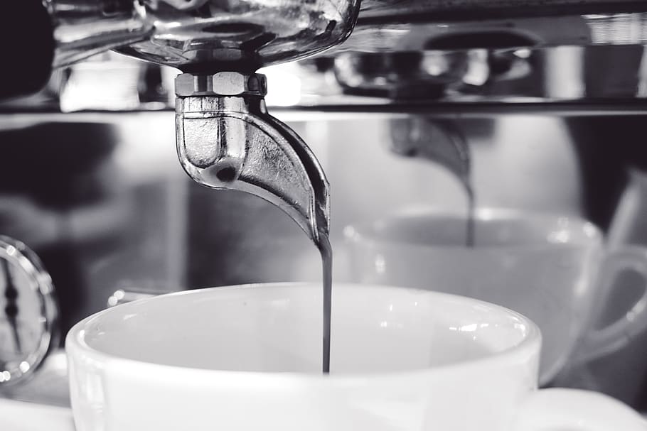 coffee, making, preparing, machine, latte, blackcoffee, blackandwhite HD wallpaper