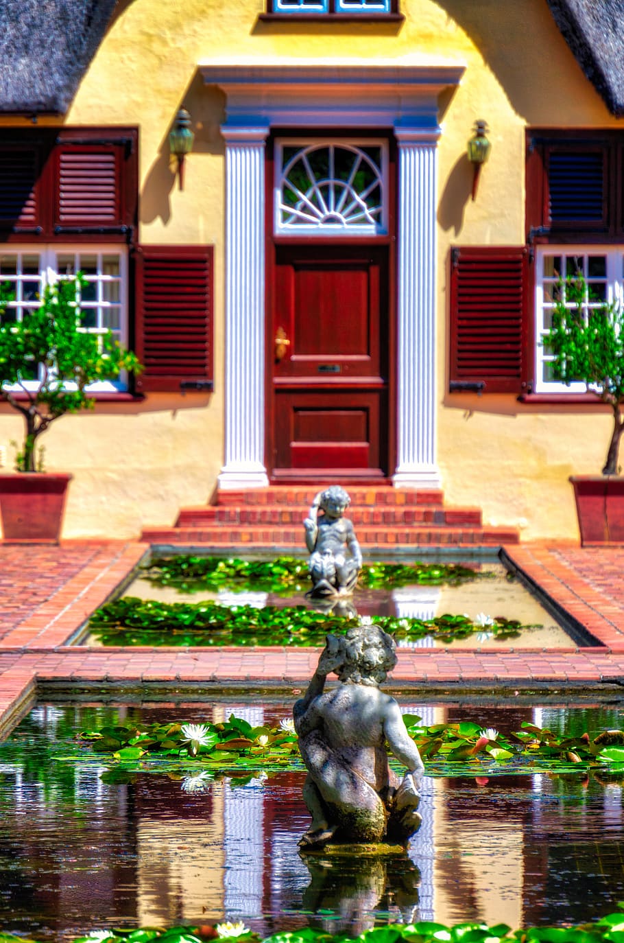 building, reflection, ponds, statues, architecture, water, perspective HD wallpaper