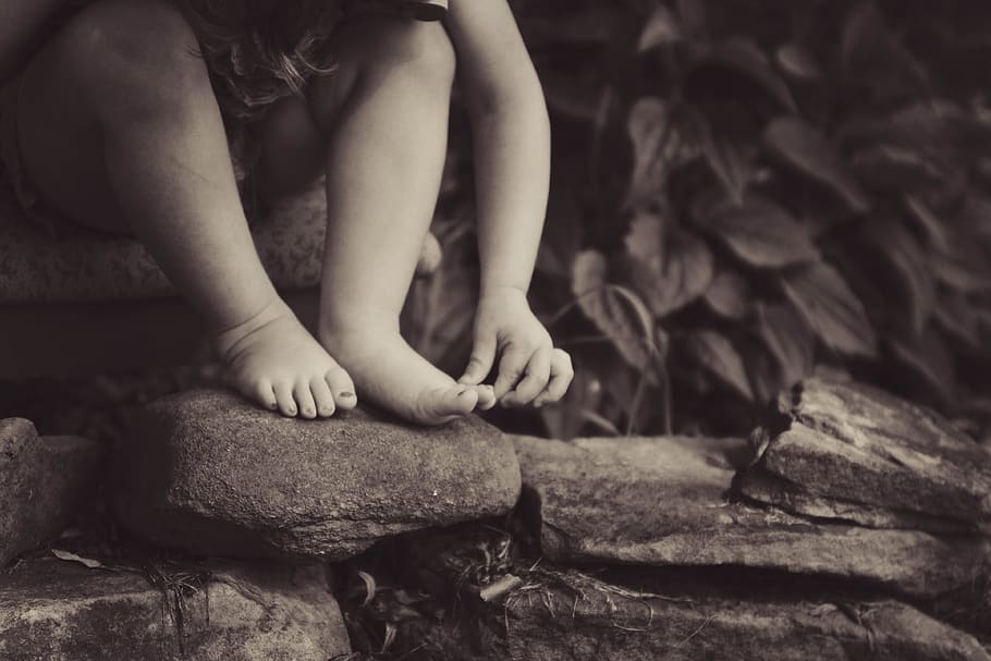 rocks, people, kid, child, nature, leaves, plant, sepia, monochrome HD wallpaper