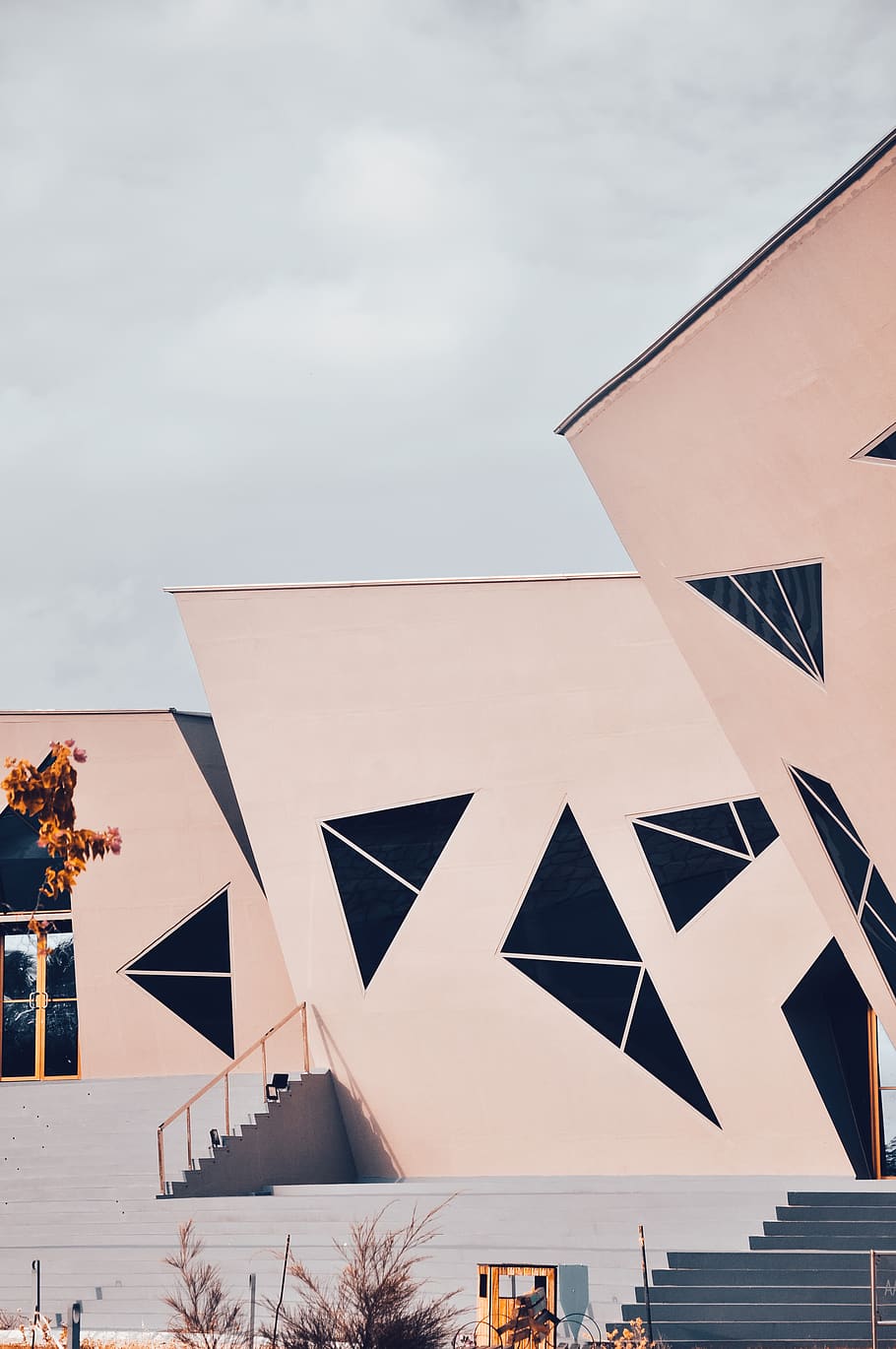 white abstract building, triangle, thinadhoo museum, maldives HD wallpaper