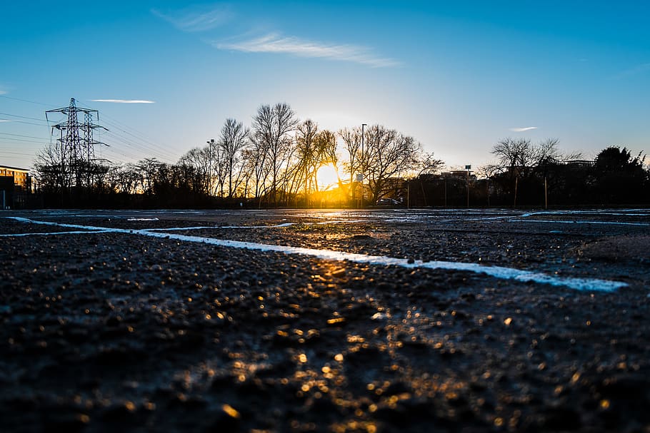 sunrise, sunset, winter, car park, street, cars, sky, blue HD wallpaper
