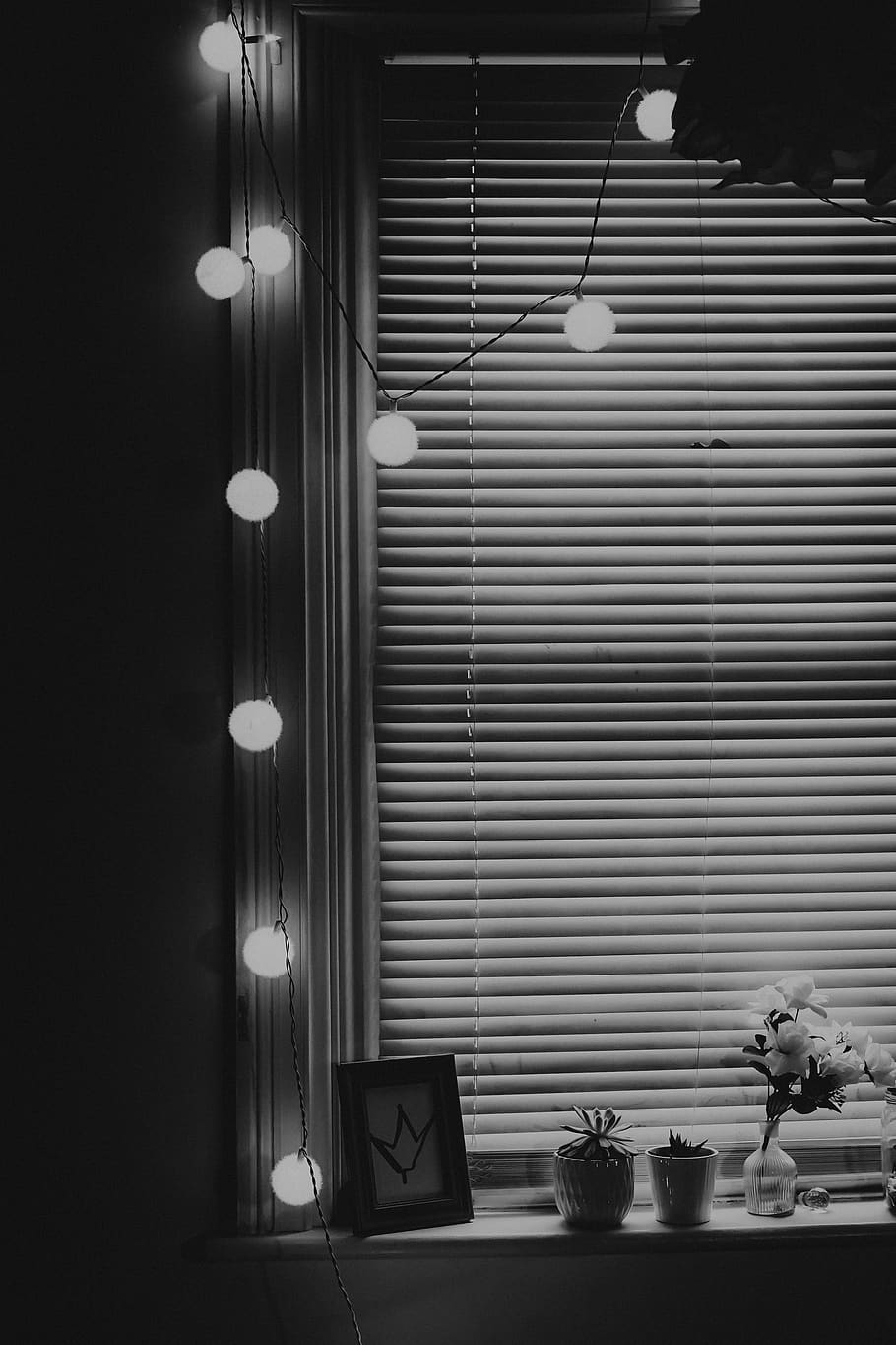 turned on string lights beside blinds, home decor, indoors, interior design HD wallpaper