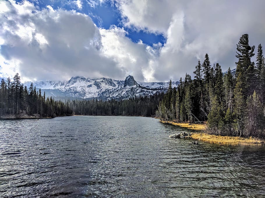 Gemini lake. Твин Лейкс Калифорния. Мамонтовые озера Калифорния. Озеро Близна. Озера Близнецы.