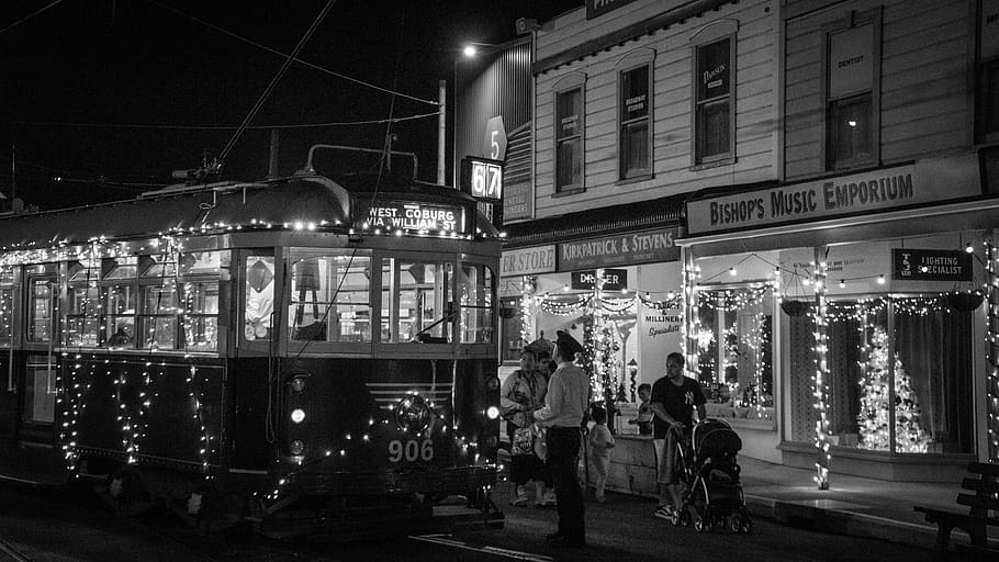 tram, night, group of people, building exterior, illuminated HD wallpaper