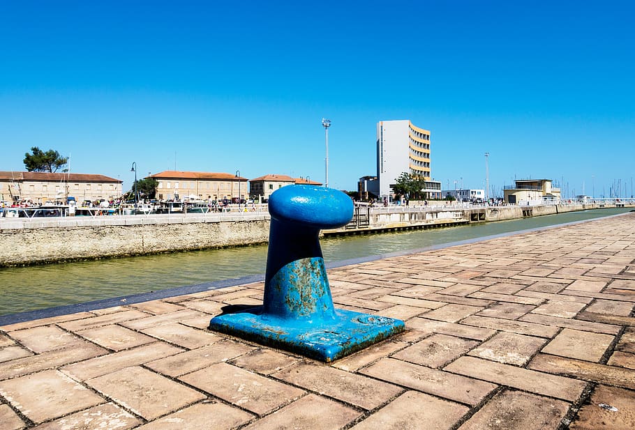 italy, senigallia, bollard, blue, harbour, sea, architecture, HD wallpaper