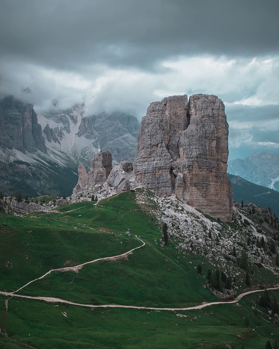 gray and brown rock formation, cloud - sky, scenics - nature HD wallpaper