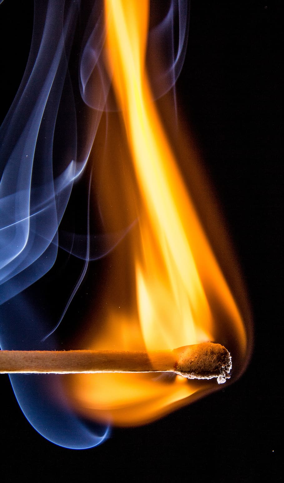 Match Stick Give Orange Fire With a White Smoe, burn, close-up HD wallpaper