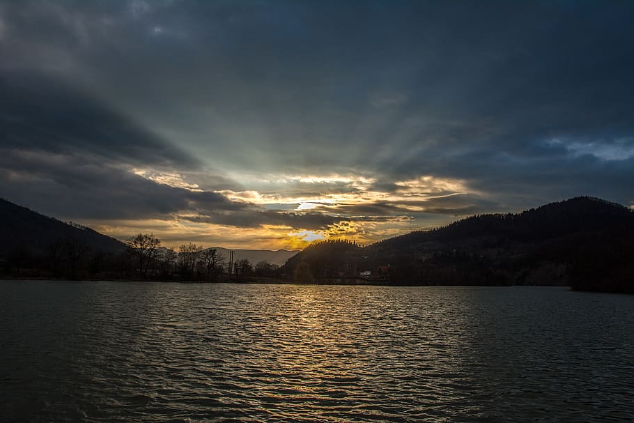 nature, outdoors, sunlight, flare, sunset, sky, red sky, dusk HD wallpaper