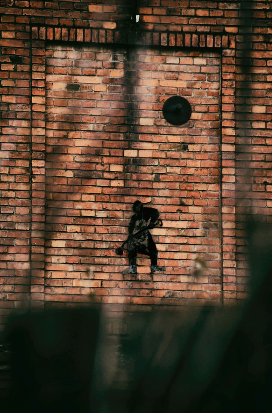 foundry worker, bricks, factory, industrial, abandoned, wall HD wallpaper