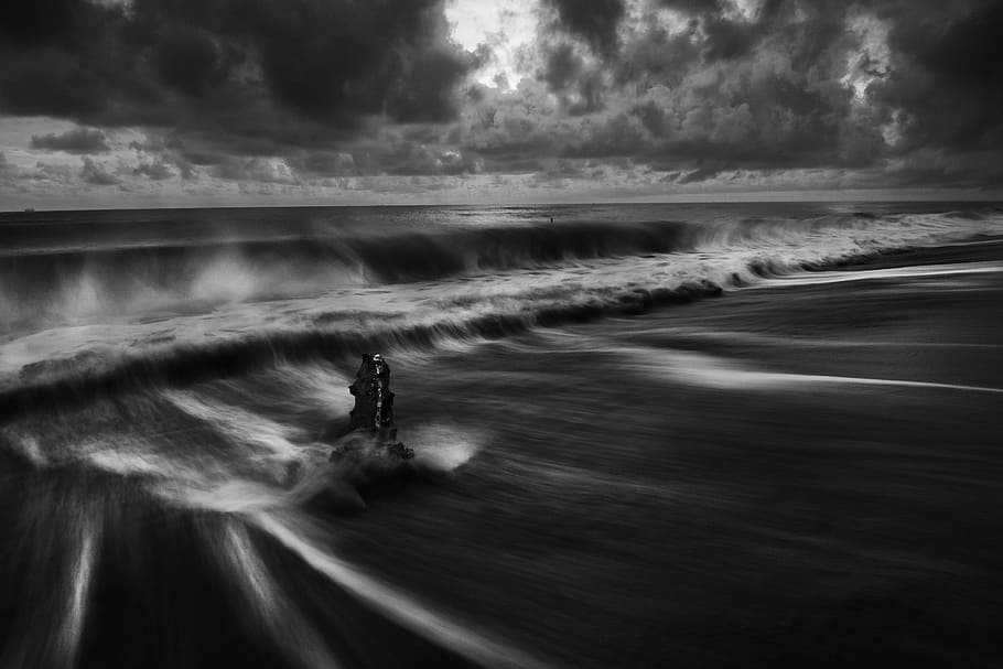 sea, ocean, water, waves, nature, black and white, horizon HD wallpaper