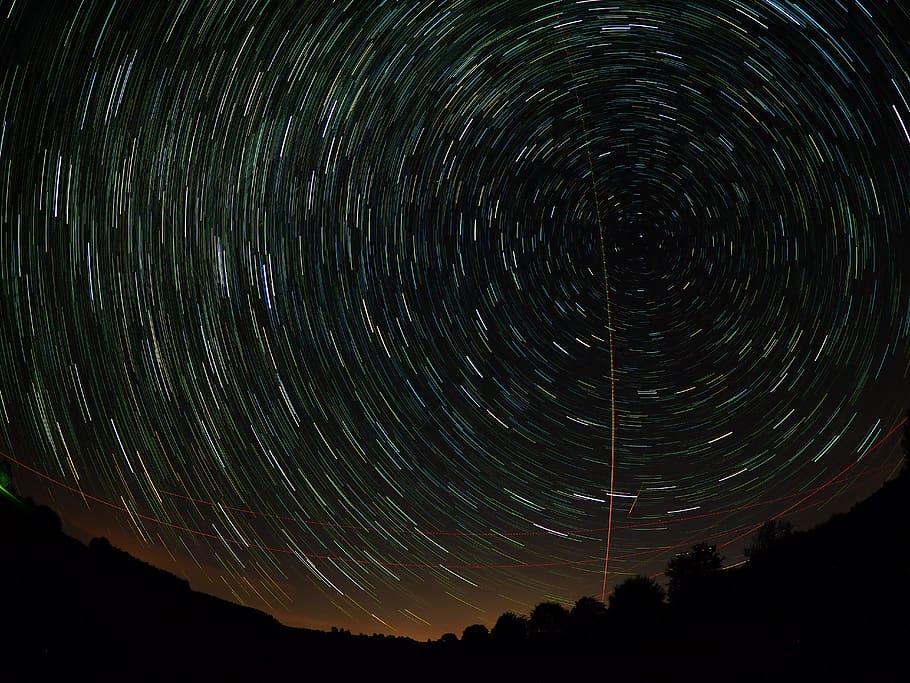 star trails, startrails, night sky, rotation of the earth, astronomy HD wallpaper