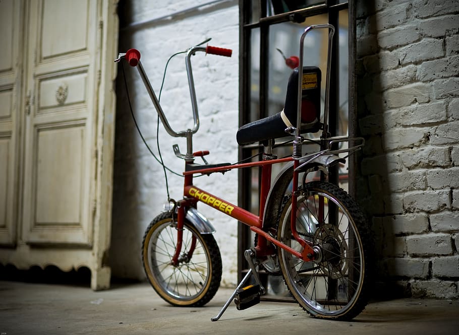 red bicycle parked near wall, bike, vehicle, transportation, wheel, HD wallpaper