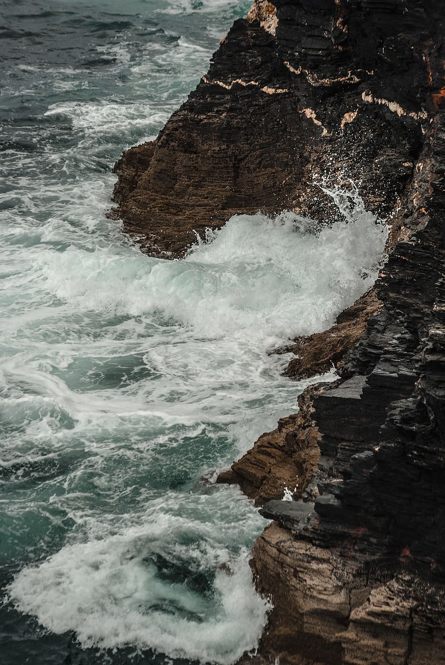 Brown Mountain Splashed With Water from Sea, cliff coast, cliffs HD wallpaper