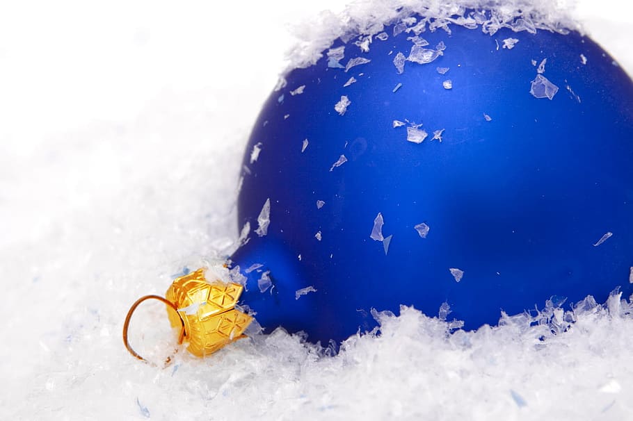 ball, snow, shine, isolated, wallpaper, decoration, fun, white HD wallpaper