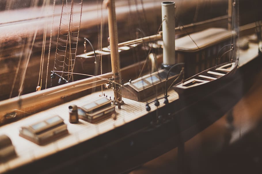 Brown Ship Scale Model, arts and crafts, blur, boat, boat deck HD wallpaper