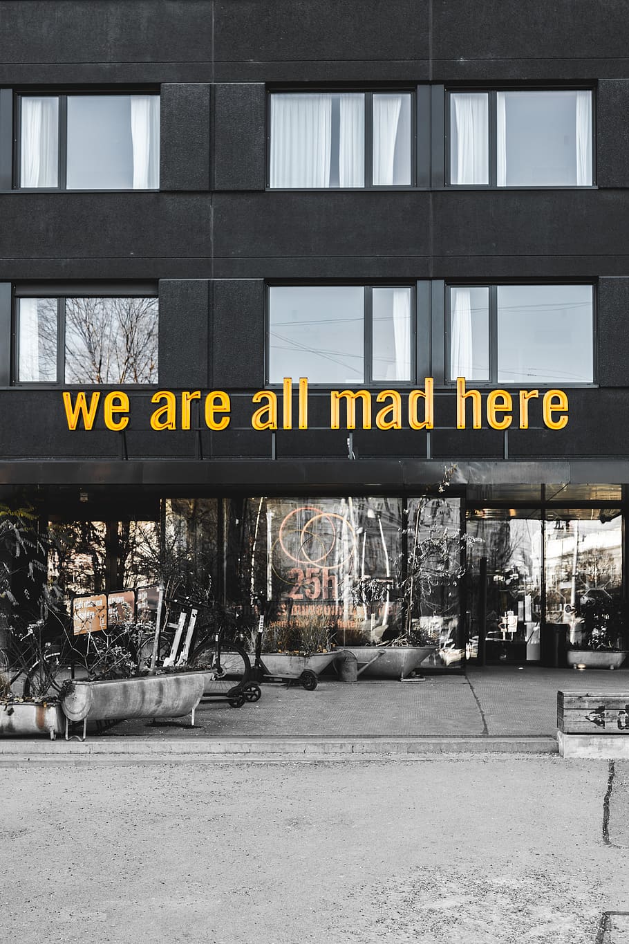 concrete building, architecture, text, communication, transportation HD wallpaper