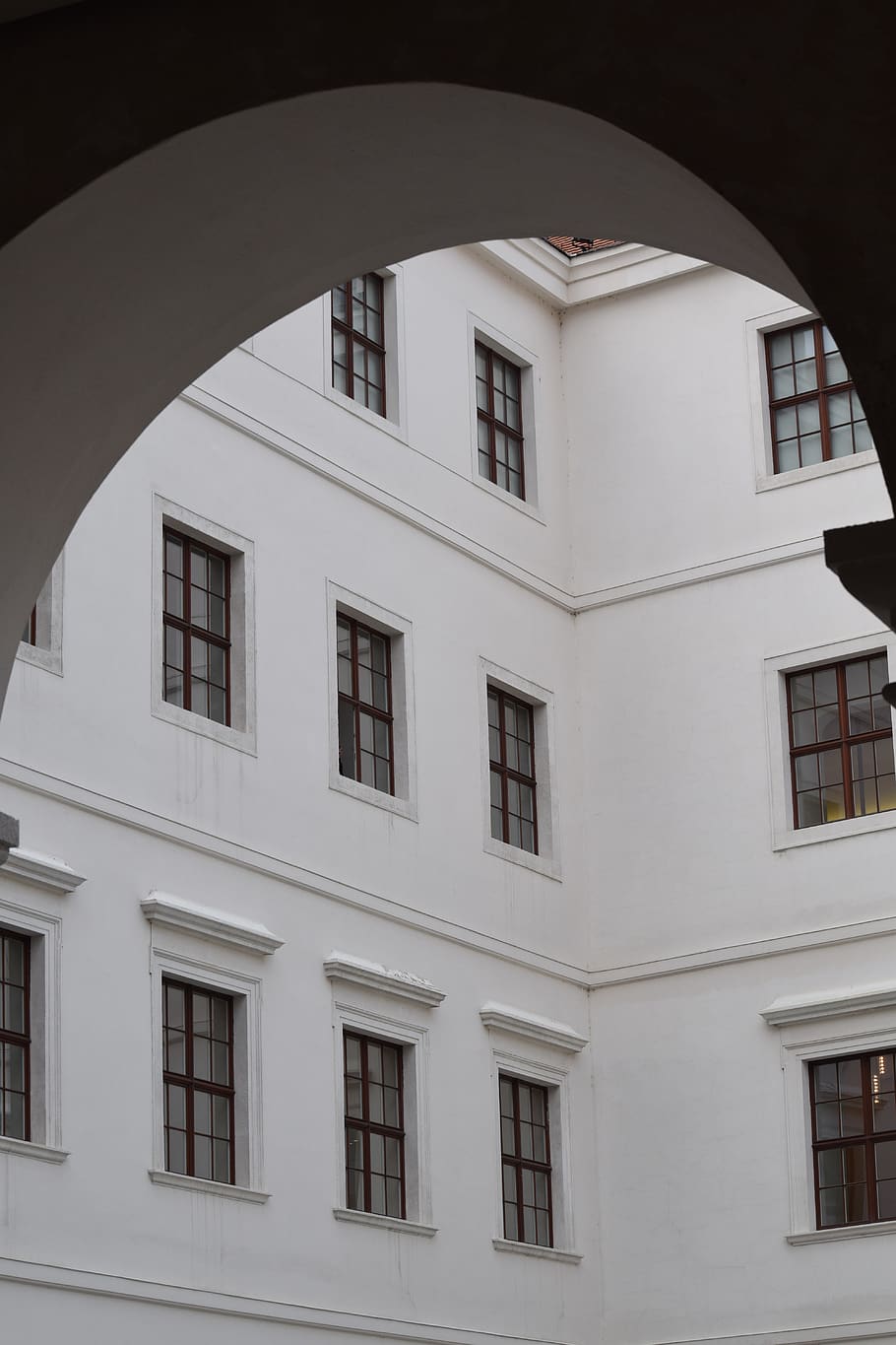 building, windows, bratislava, castle, architecture, king, palace HD wallpaper