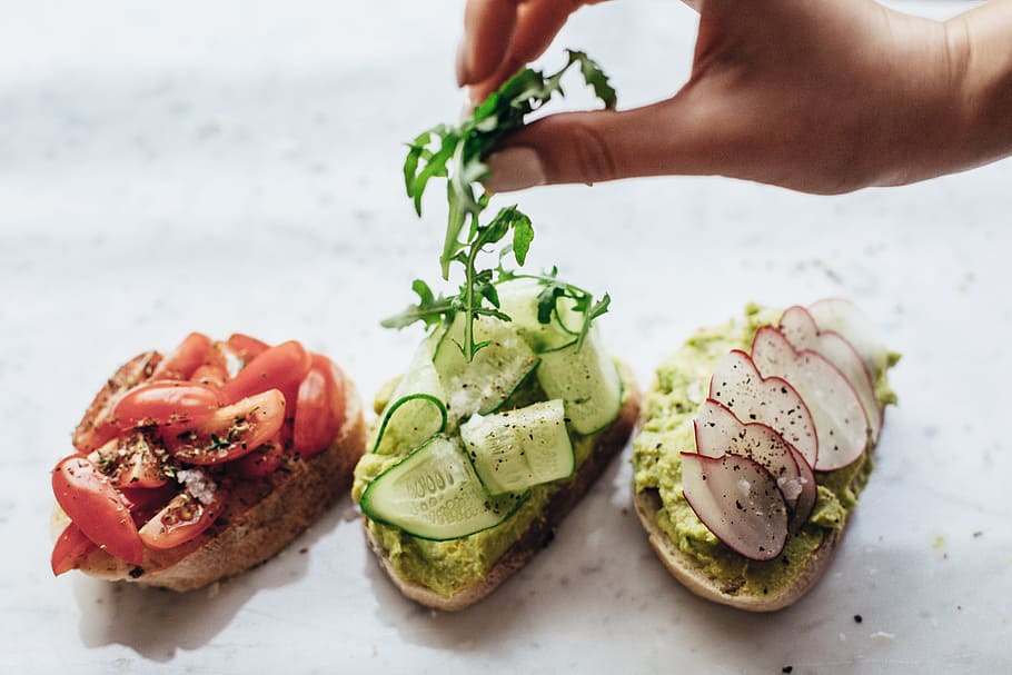 Four Breads With Sliced Vegetables, appetizer, arugula, avocado HD wallpaper