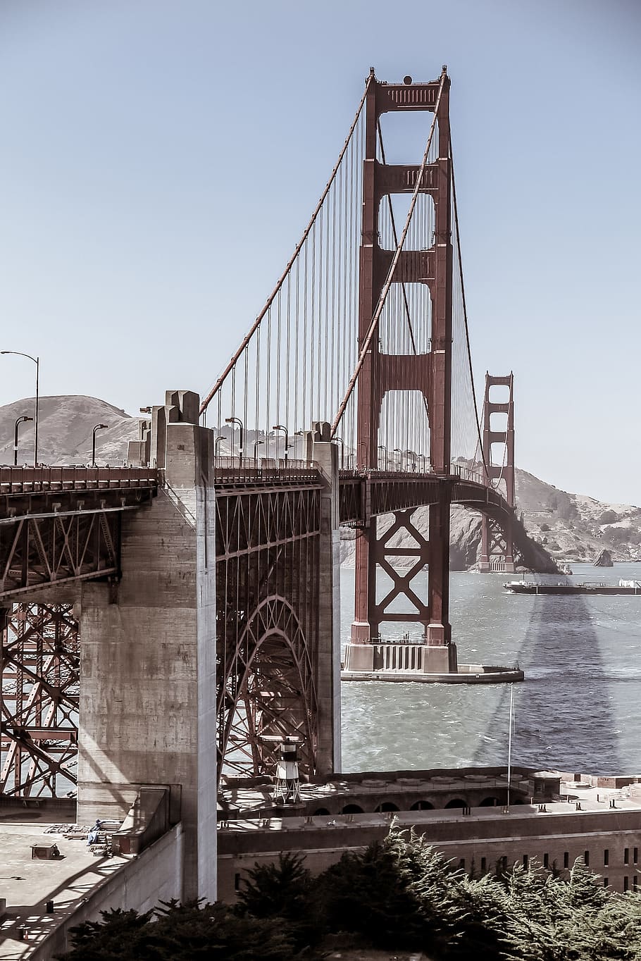 Golden Gate Bridge in San Francisco, California, bay, san francisco bay
