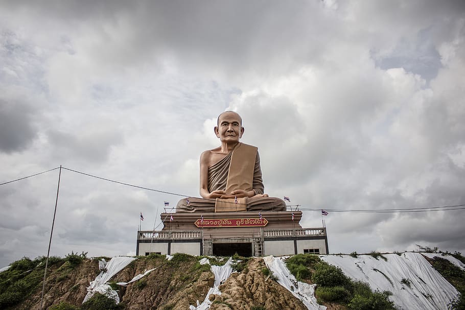 Brown Concrete Buddha Building, architecture, clouds, daylight HD wallpaper