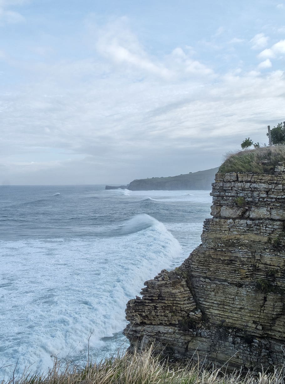 clouds, sea, waves, cliffs, grass, water, sky, land, beauty in nature HD wallpaper