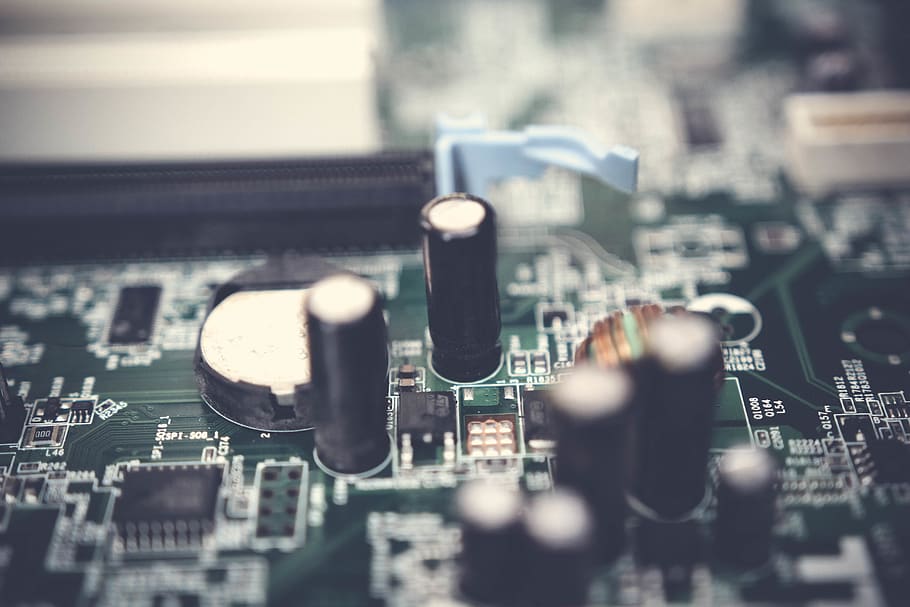 Selective Focus Photo of Electrolytic Capacitors on Circuit Board, HD wallpaper