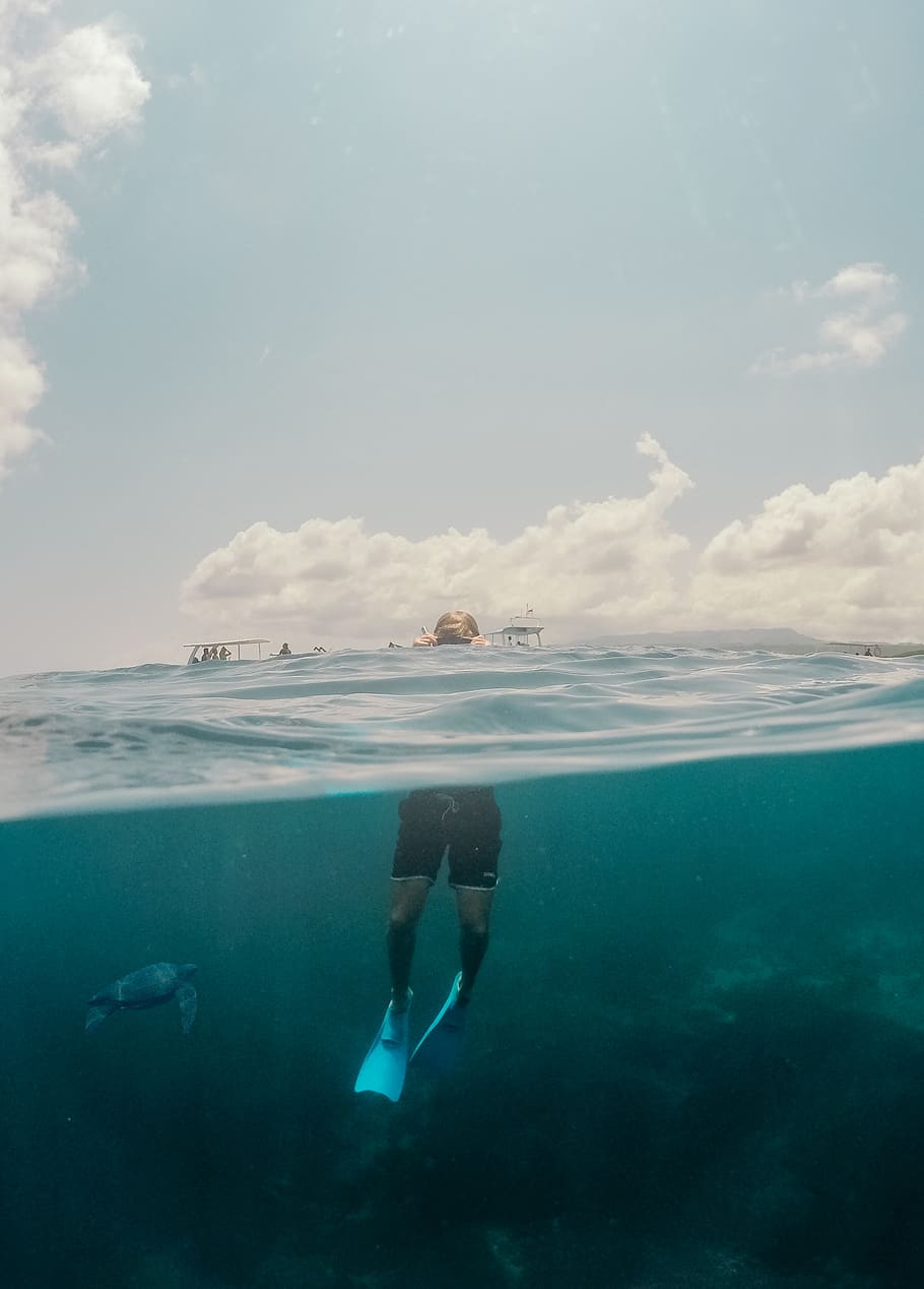person diving, sea, water, underwater, sky, one person, cloud - sky HD wallpaper