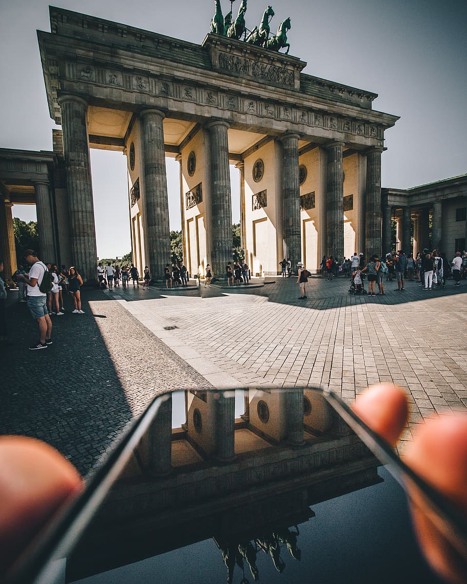 people standing near museum, germany, berlin, housing, building HD wallpaper