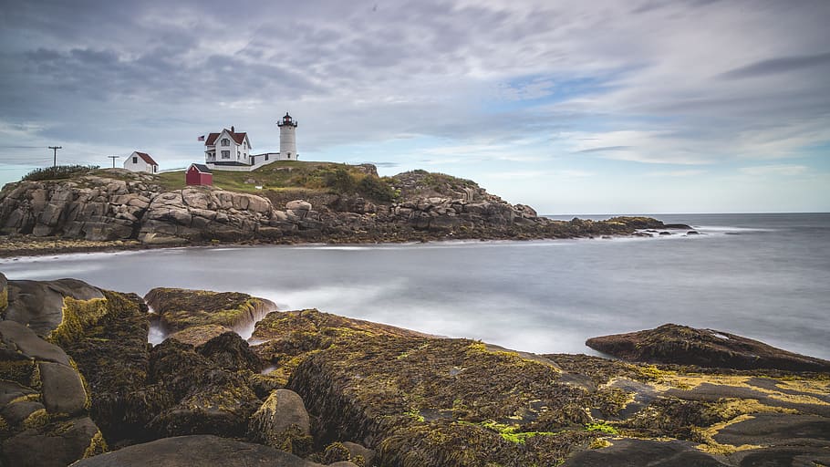 white lighthouse on mountain during daytim, water, sea, sky, rock HD wallpaper