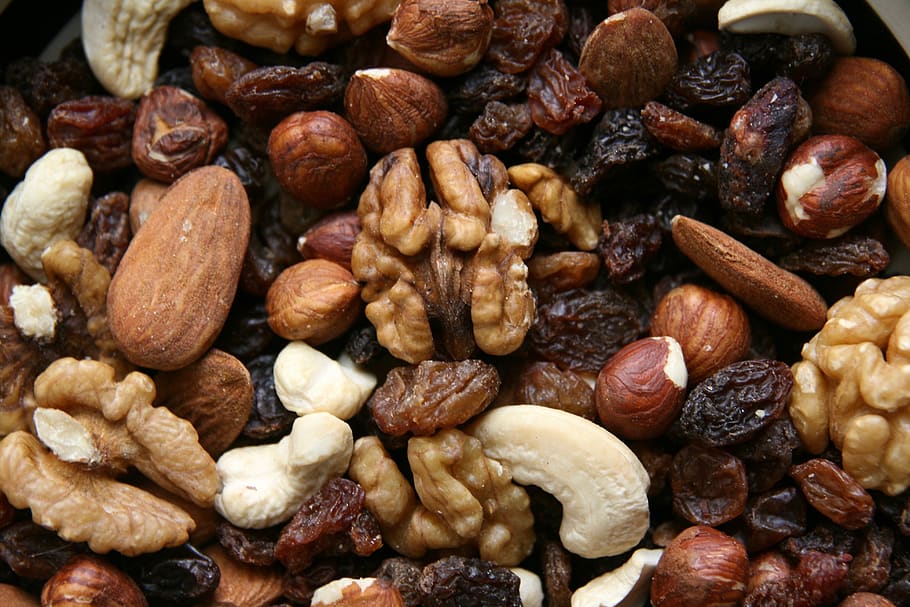 nuts, food, trail mix, raisins, cashew, hazelnuts, walnuts, HD wallpaper
