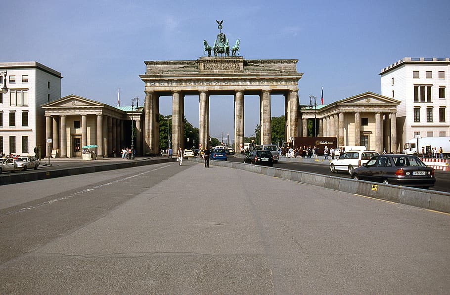 germany, berlin, brandenburg, architecture, car, transportation HD wallpaper