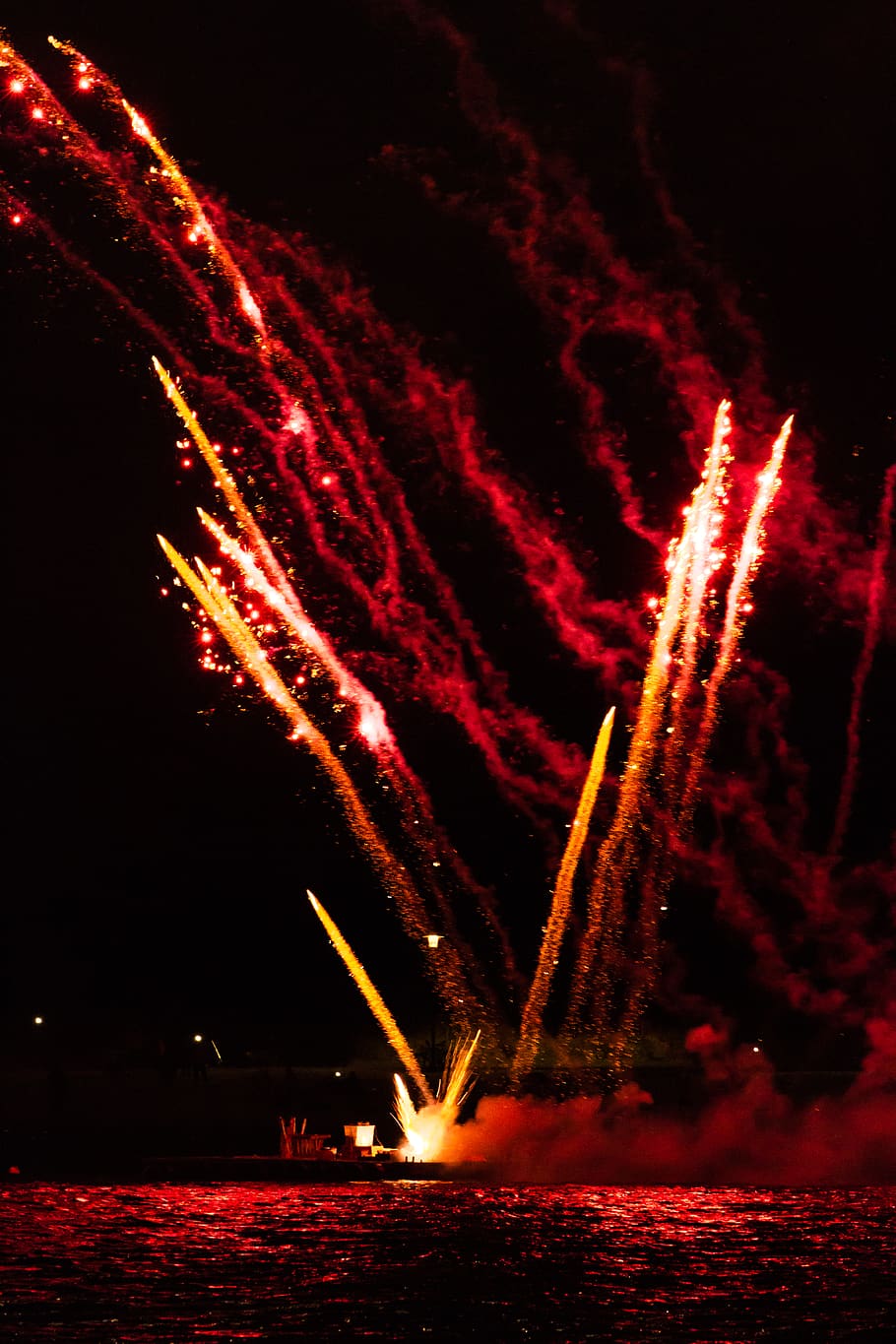 fireworks, night, celebration, motion, arts culture and entertainment HD wallpaper