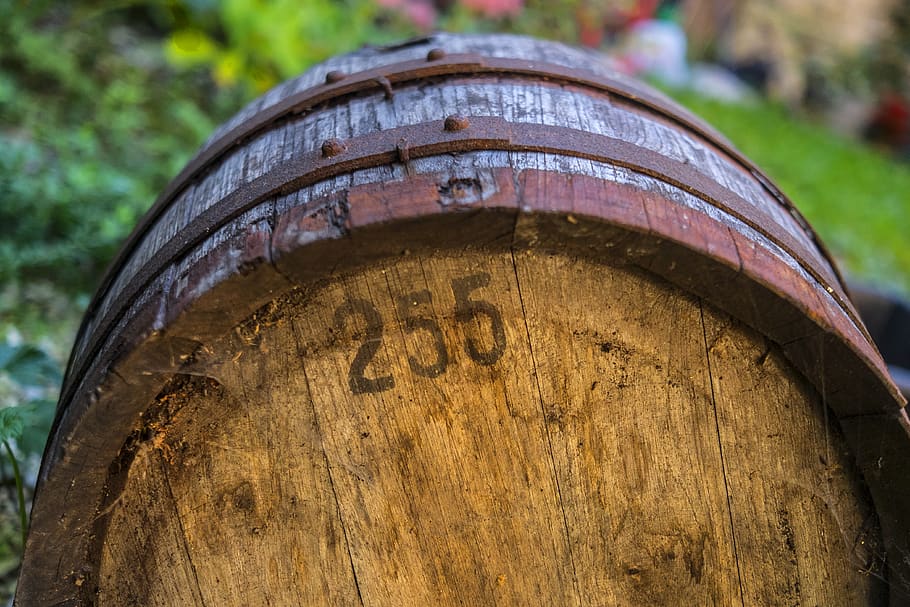 vine, barrel, champagne, focus on foreground, wood - material HD wallpaper