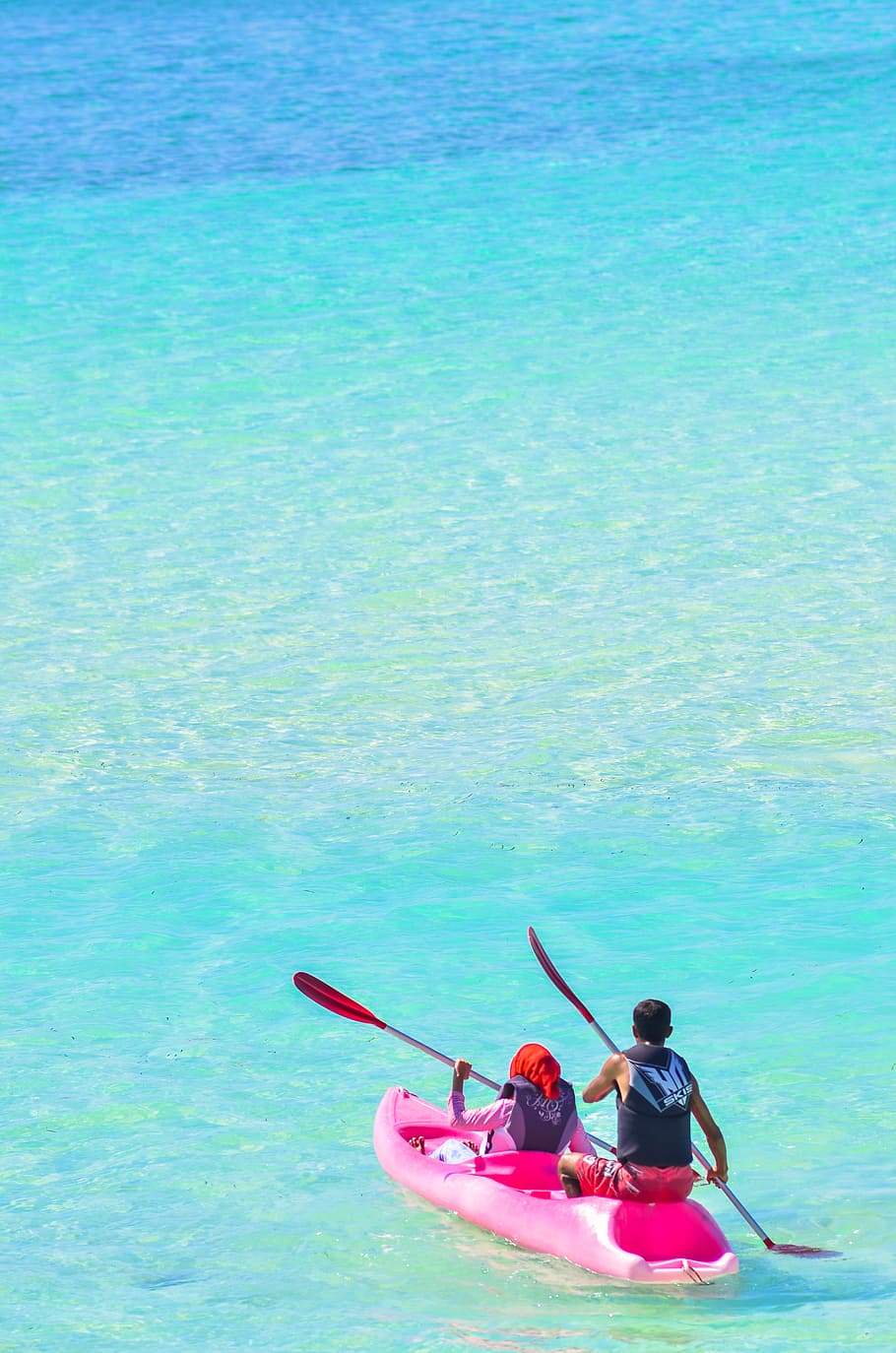 Photo Of People In Pink Kayak, enjoyment, environment, idyllic HD wallpaper