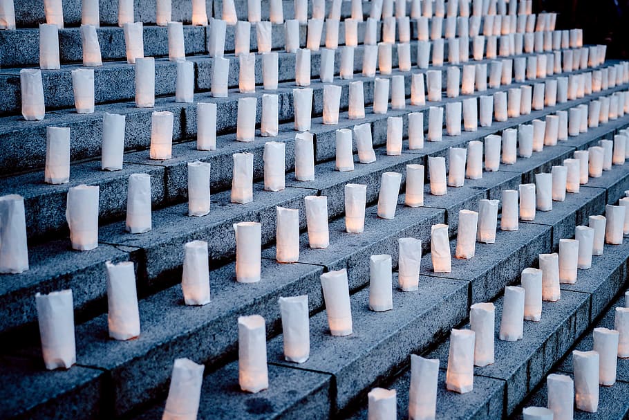 candles on stairs, temple, lantern, repetition, repetitive, illuminated HD wallpaper