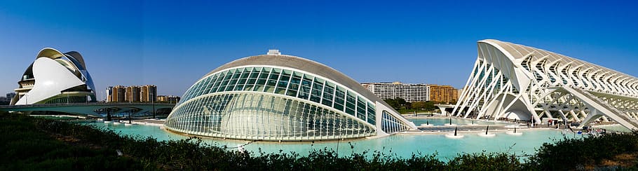 Panoramic View of Architectural Building With Man-made Pool, architectural design HD wallpaper