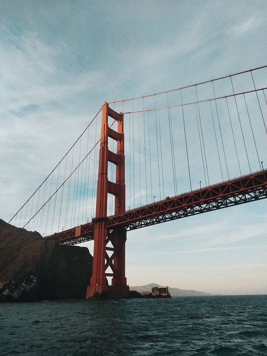 Golden Gate Bridge under blue sky, goldan gate bridge, san francisco, HD wallpaper