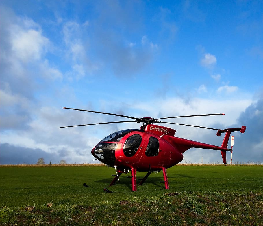 red helicopter, hughes md 500, helicopter on grass, sky, air vehicle, HD wallpaper