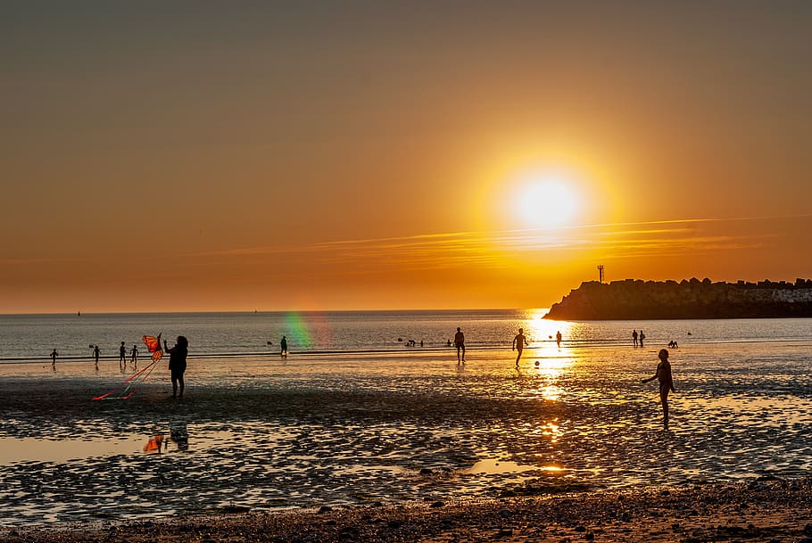 beach, silhouette, shadow, sun, twilight, sea, wave, water HD wallpaper