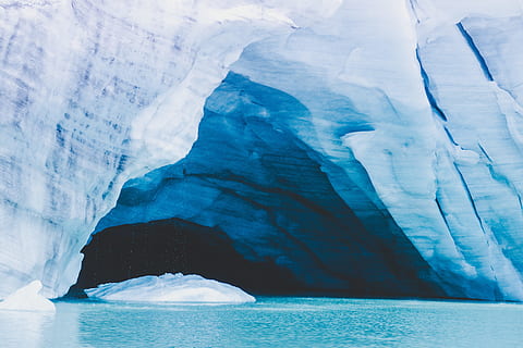 iceberg on water, glacier, ice cave, lightblue, mountain glacier HD wallpaper