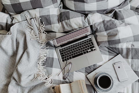 Everything you need to work from your bed, workspace, computer HD wallpaper