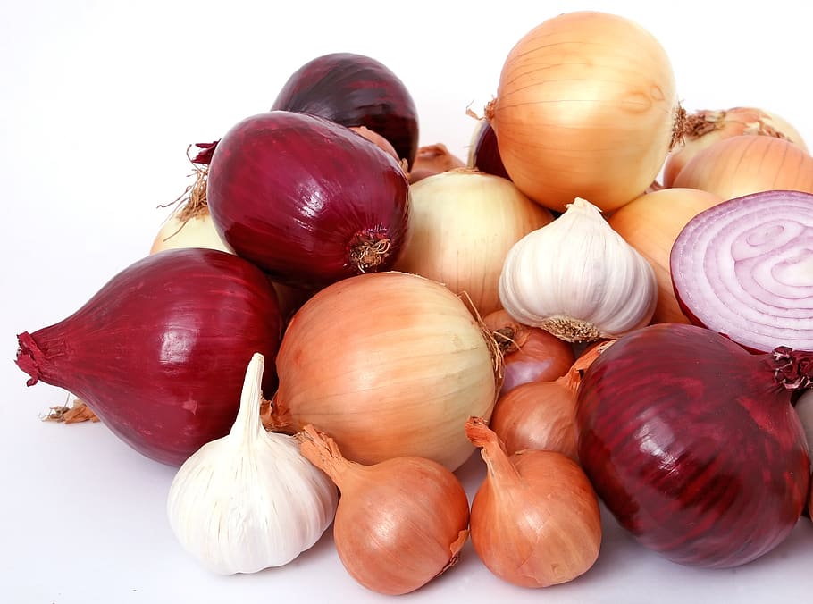 Onion Wallpaper 1000x667 65820 - Baltana