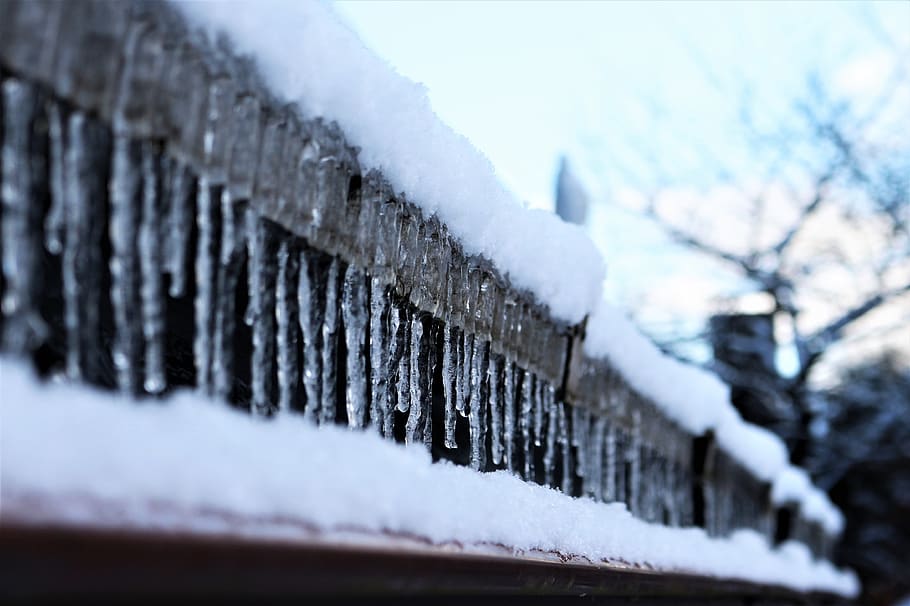 icicle, icicles on rain gutter, winter, snow, cold temperature HD wallpaper